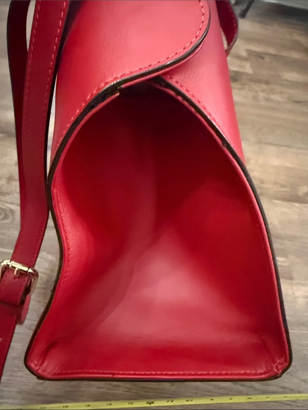 Vittoria Napoli Red Leather Tote Handbag Classic Structured Carryall with strap